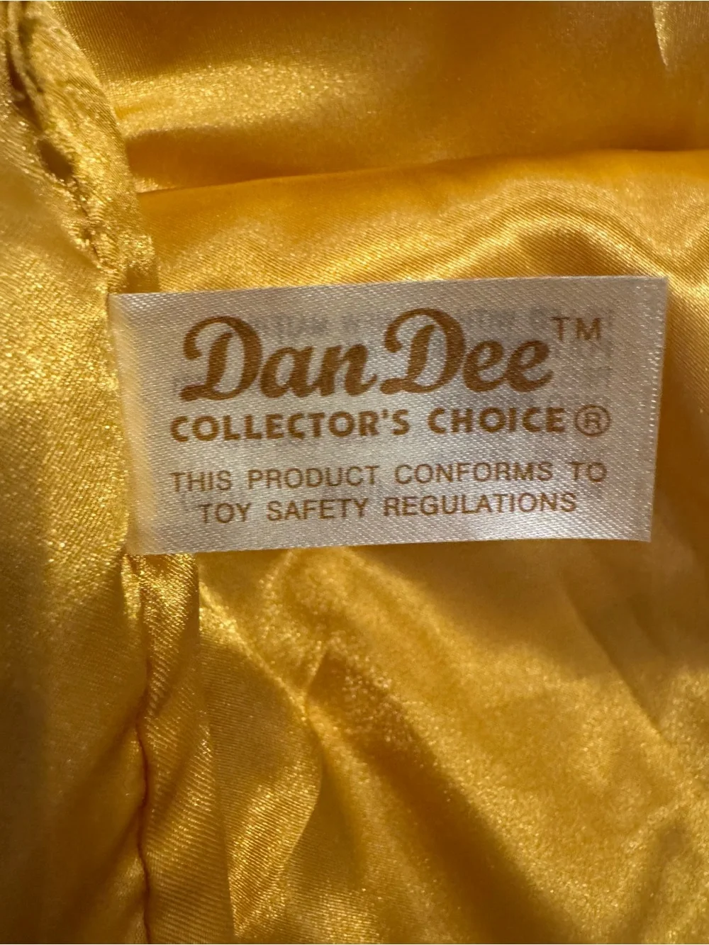 VTG DanDee Gold Velvet Damask Brocade Christmas Tree Skirt 48” Victorian Glam